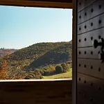 Tenuta Borgo Santa Cecilia 古比奥