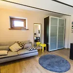 Tenuta Borgo Santa Cecilia בית חווה גוביו