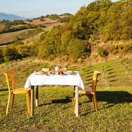 Borgo Santa Cecilia Gospodarstwo agroturystyczne Gubbio