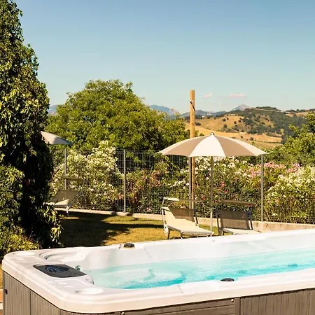 팜스테이 Tenuta Borgo Santa Cecilia 구비오