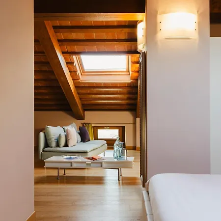 مزرعة للإقامة Tenuta Borgo Santa Cecilia *