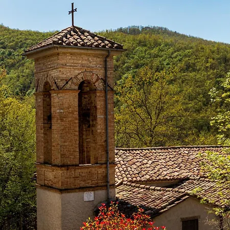 בית חווה Tenuta Borgo Santa Cecilia גוביו