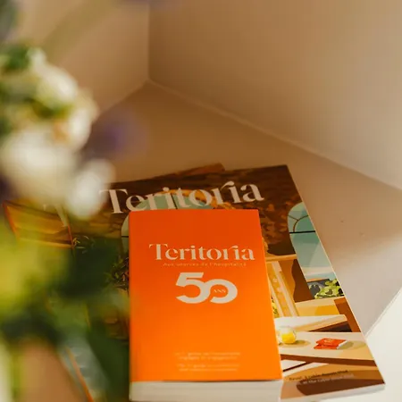 Tenuta Borgo Santa Cecilia *