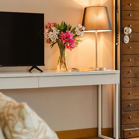Tenuta Borgo Santa Cecilia 팜스테이 구비오