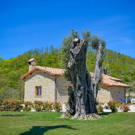 Borgo Santa Cecilia