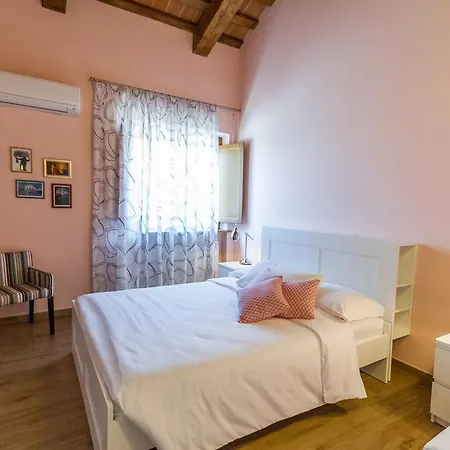 Borgo Santa Cecilia *